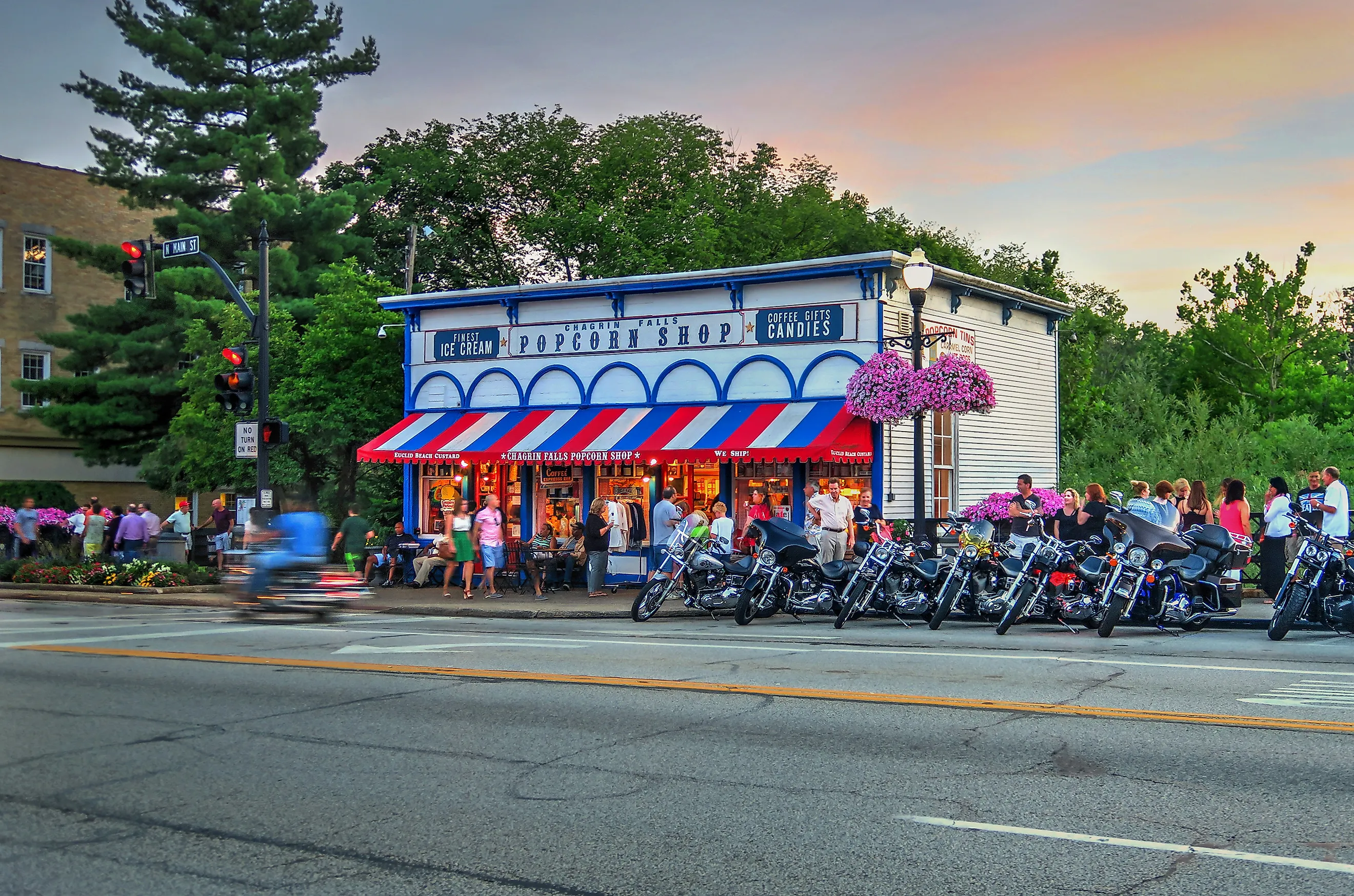Chagrin Falls Popcorn Shop in Chagrin Falls, Ohio. Image by Lynne Neuman via Shutterstock. 