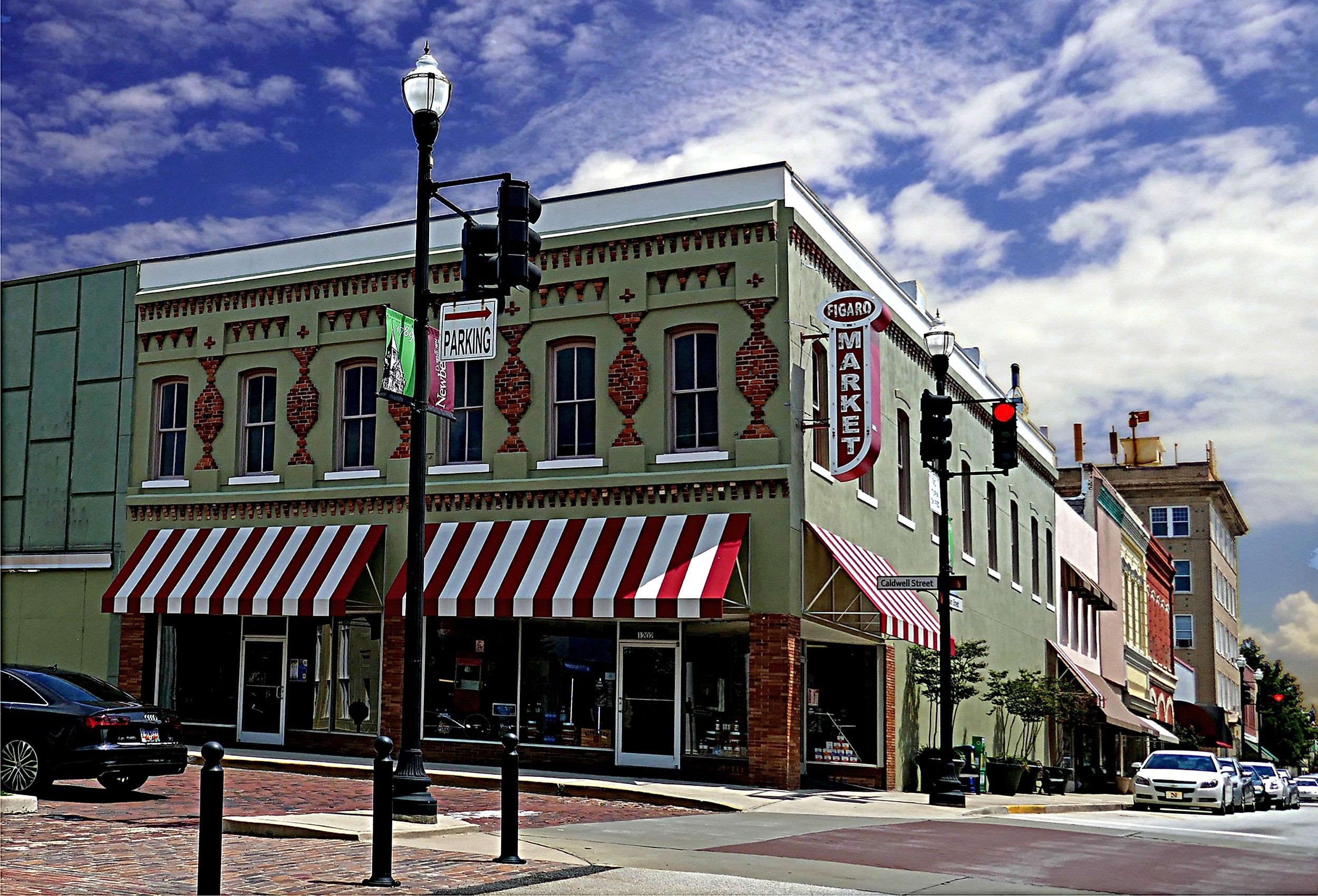Downtown Newberry, South Carolina. Image credit Pom via Flickr.com