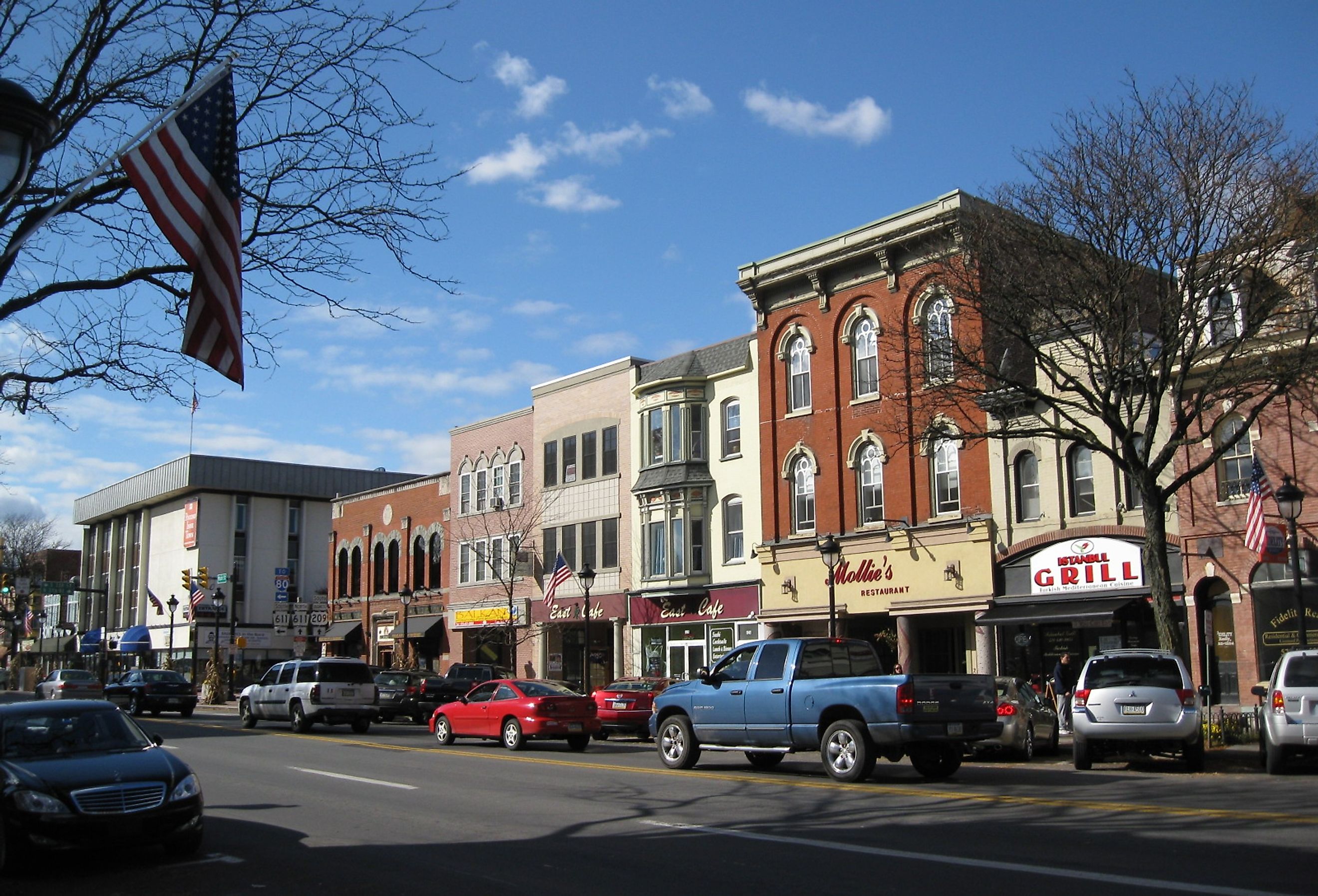 Downtown street of Stroudsburg, Pennsylvania. Image credit Doug Kerr from Albany, NY, United States, CC BY-SA 2.0 <https://creativecommons.org/licenses/by-sa/2.0>, via Wikimedia Commons