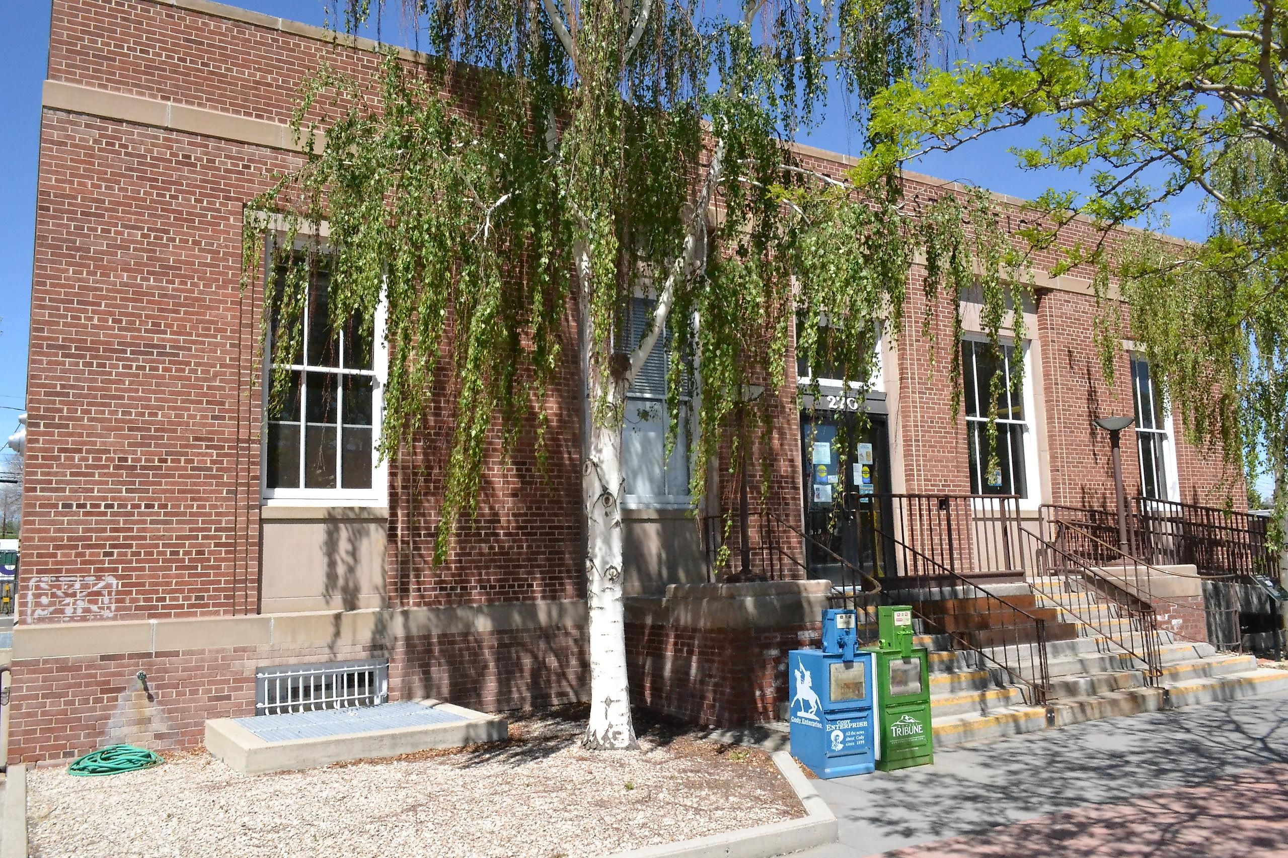 Powell, Wyoming: US Post Office listed on the National Register of Historic Places. By 25or6to4, CC BY-SA 4.0, Wikimedia Commons