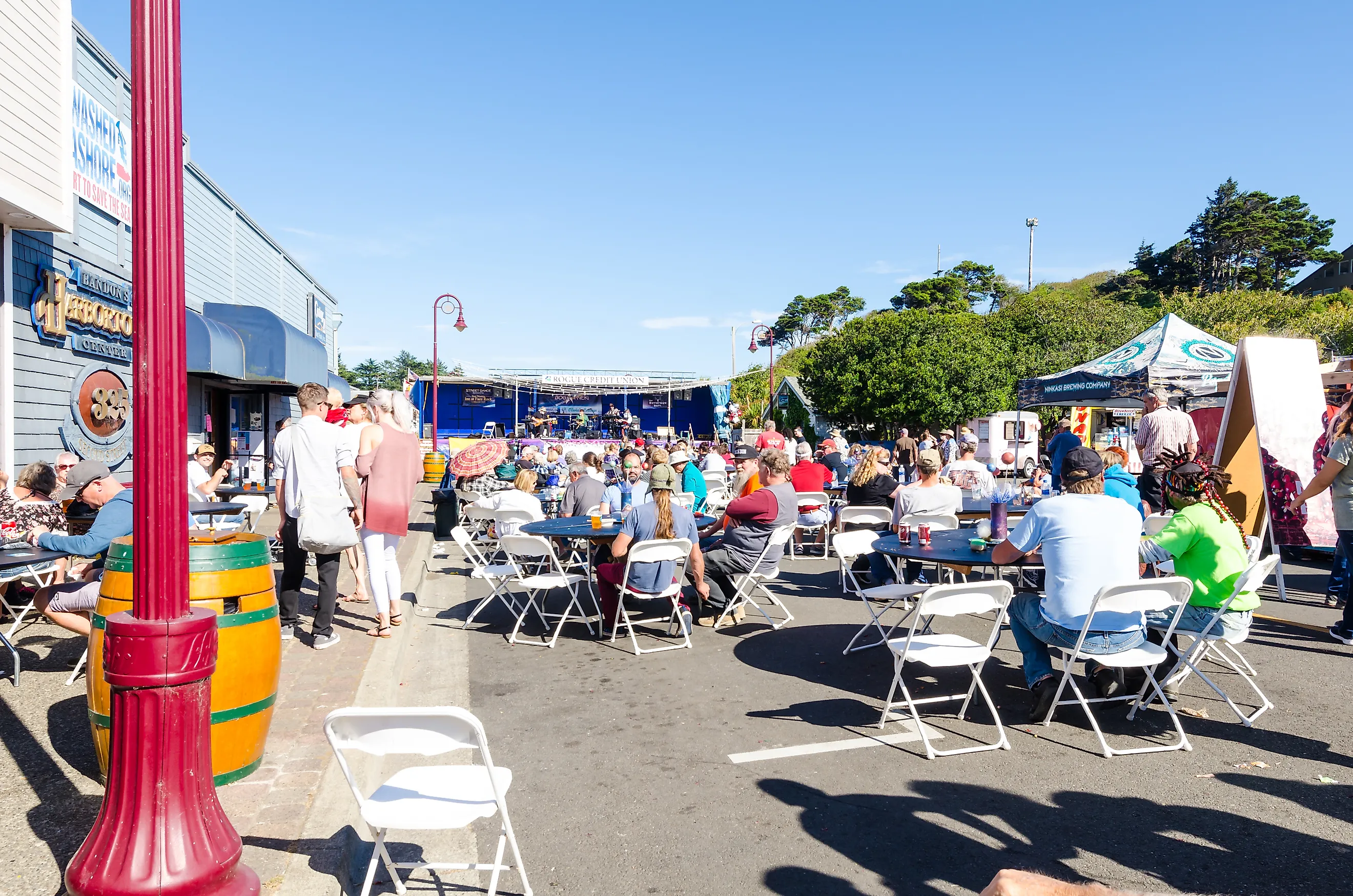 People attending the Cranberry Festival in Bandon, Oregon. Image Credit: Manuela Durson / Shutterstock