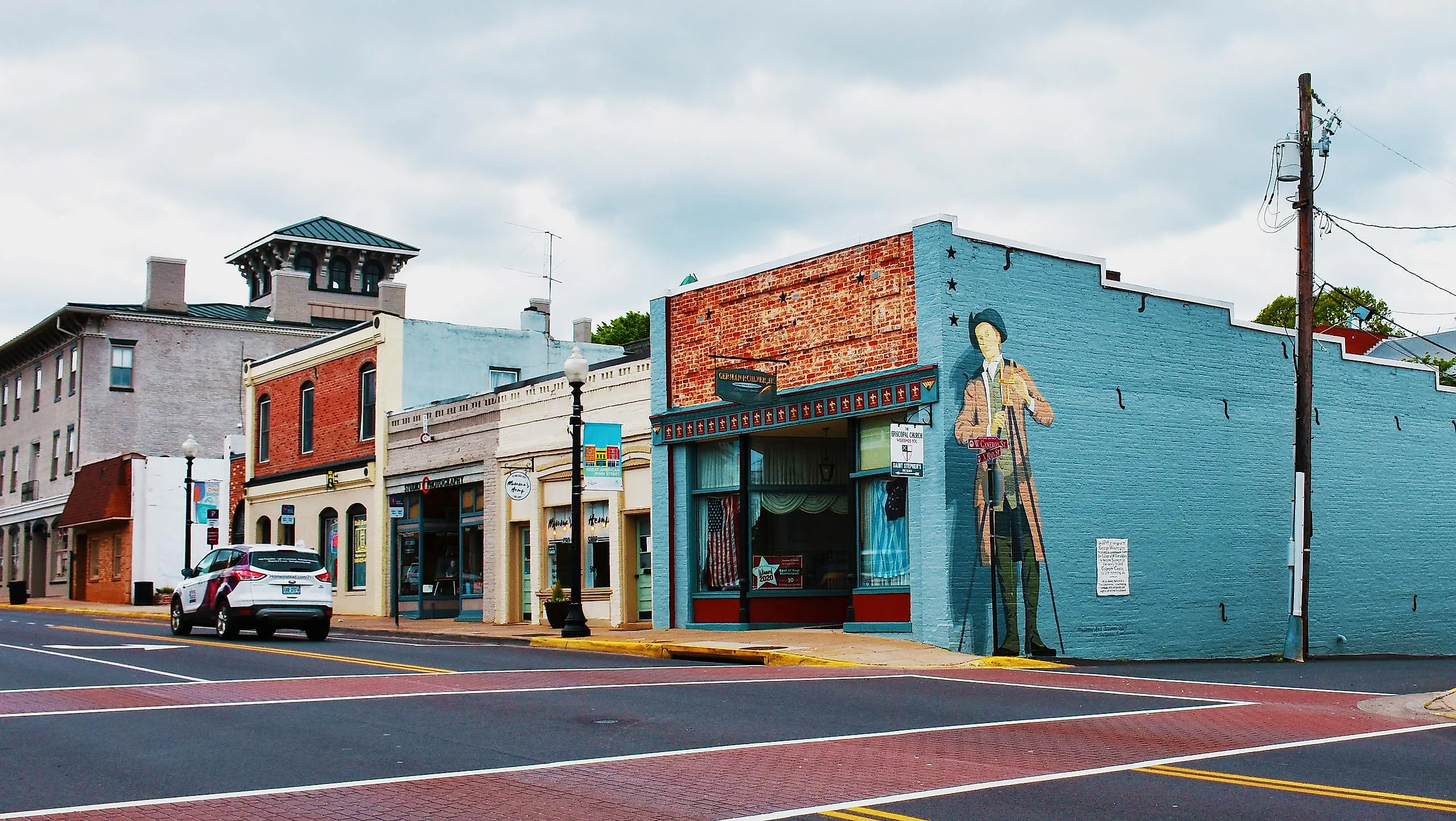 Historical street in Culpeper, Virginia. (Image credit Refrina - stock.adobe.com)