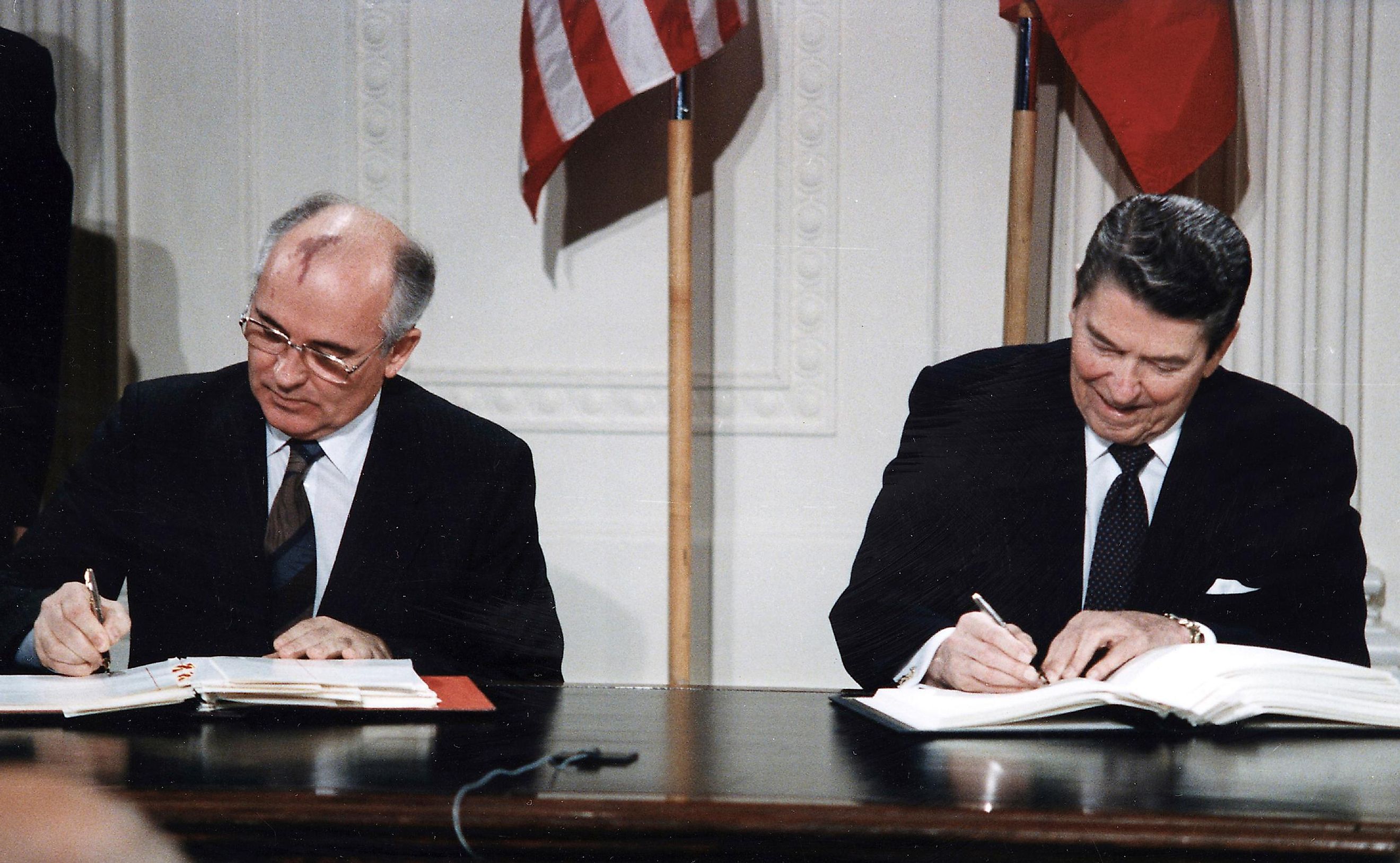 Soviet General Secretary Gorbachev and U.S. President Reagan signing the INF Treaty, 1987.
