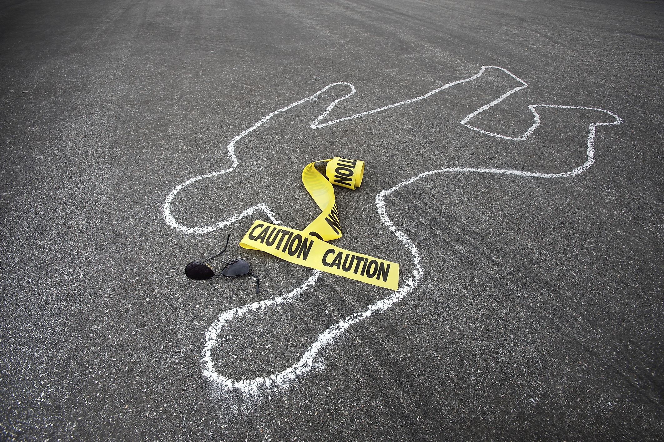 A violent crime is when an offender threatens or uses force on their victime.