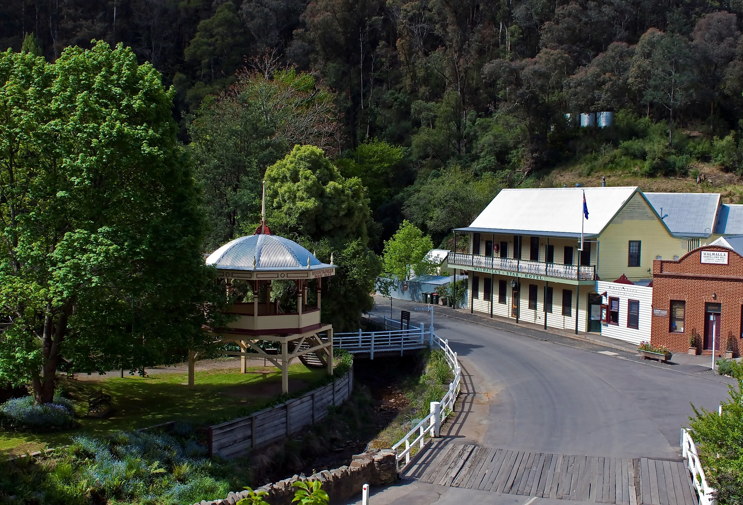 The tiny gold rush town of Walhalla is situated in Gippsland in a deep valley in the Victorian Alps and is a popular tourist destination. Image credit Norman Allchin via Shutterstock.com