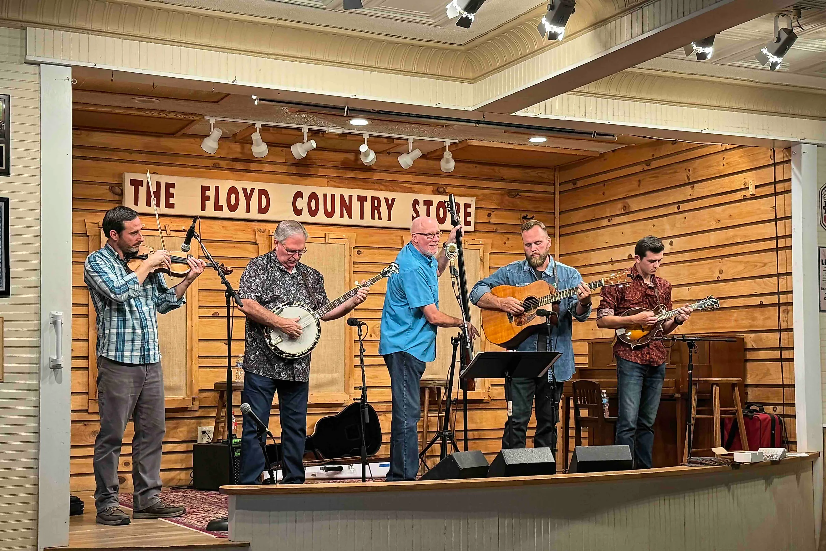 The famous Friday Night Jamboree at Floyd's Country Store (Image Credit Bryan Dearsley)