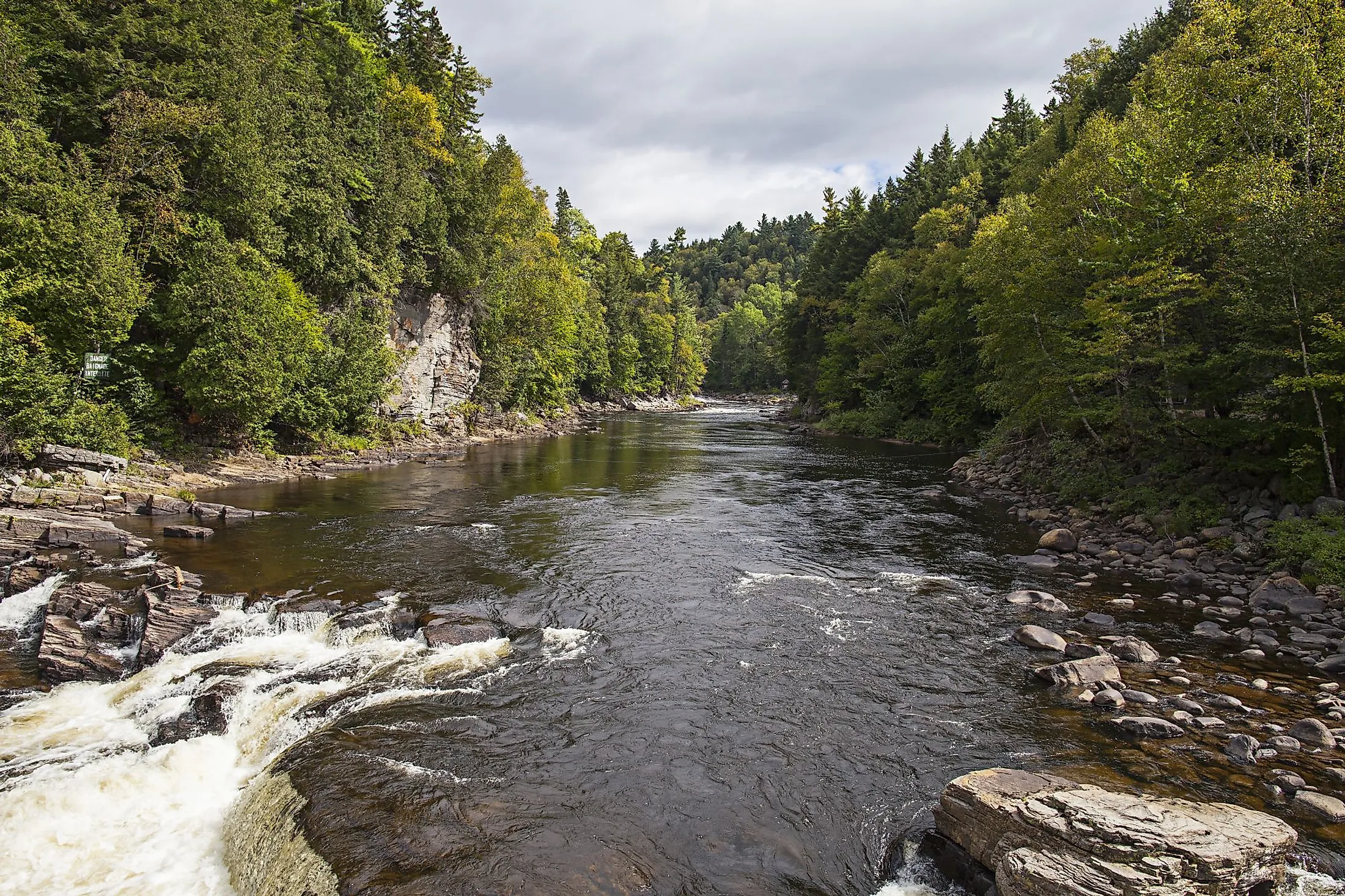 Canadian River landscape into the forest