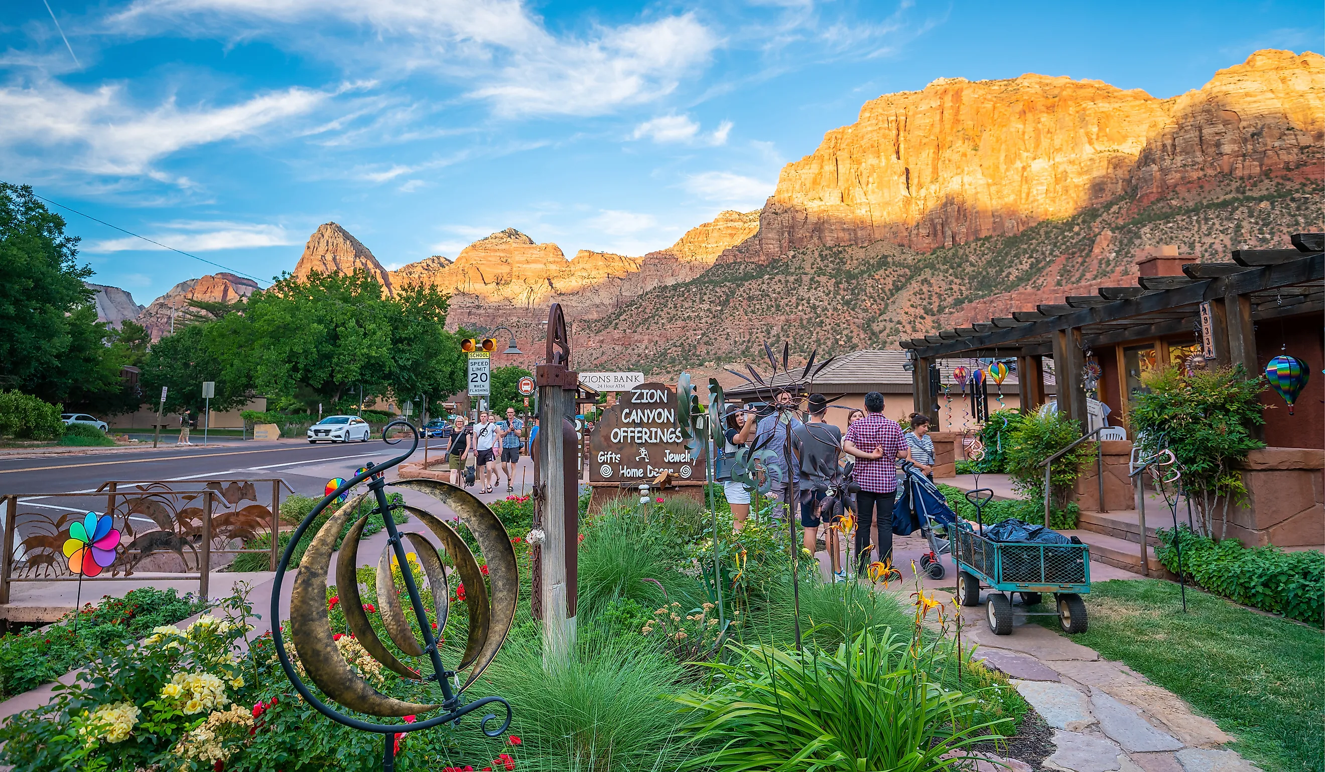 Springdale, Utah, the gateway to Zion National Park. Image credit: f11photo / Shutterstock.com.