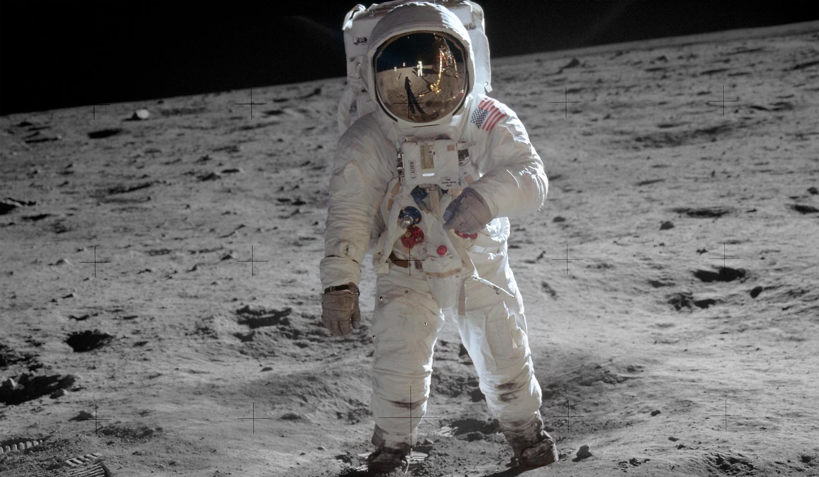 Astronaut Buzz Aldrin on the moon, Apollo 11. In Wikipedia. https://en.wikipedia.org/wiki/Apollo_11 By Neil Armstrong - http://www.hq.nasa.gov/alsj/a11/AS11-40-5903HR.jpghttp://www.archive.org/details/AS11-40-5903 (TIFF image)NASA Image and Video Library,