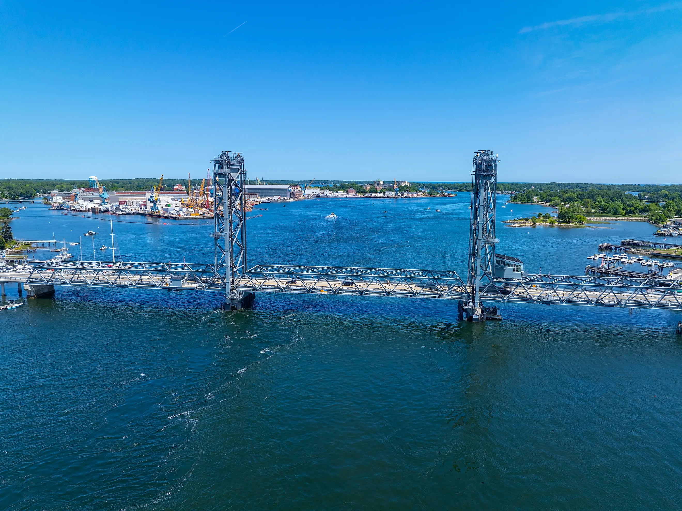 World War I Memorial Bridge aeria view. The bridge carries US Route 1 across the Piscataqua River between Portsmouth, New Hampshire and Kittery, Maine,