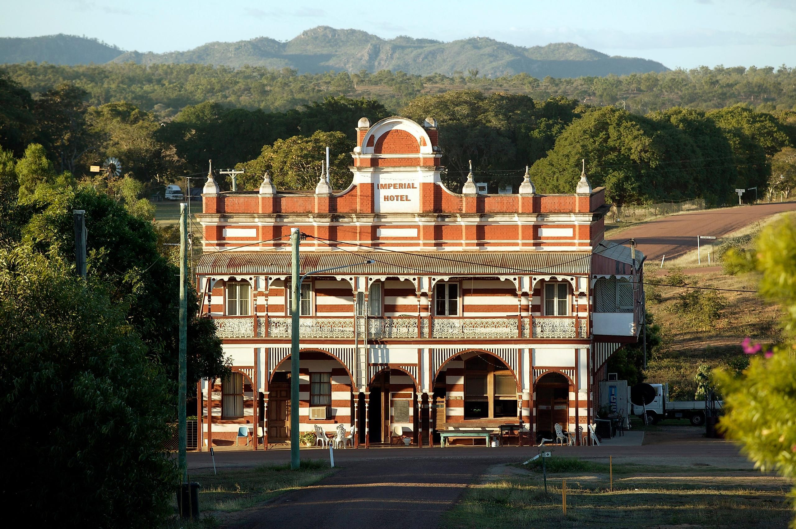 Photo of the Imperial Hotel in Ravenswood, Queensland, via PhotoMavenStock / Shutterstock