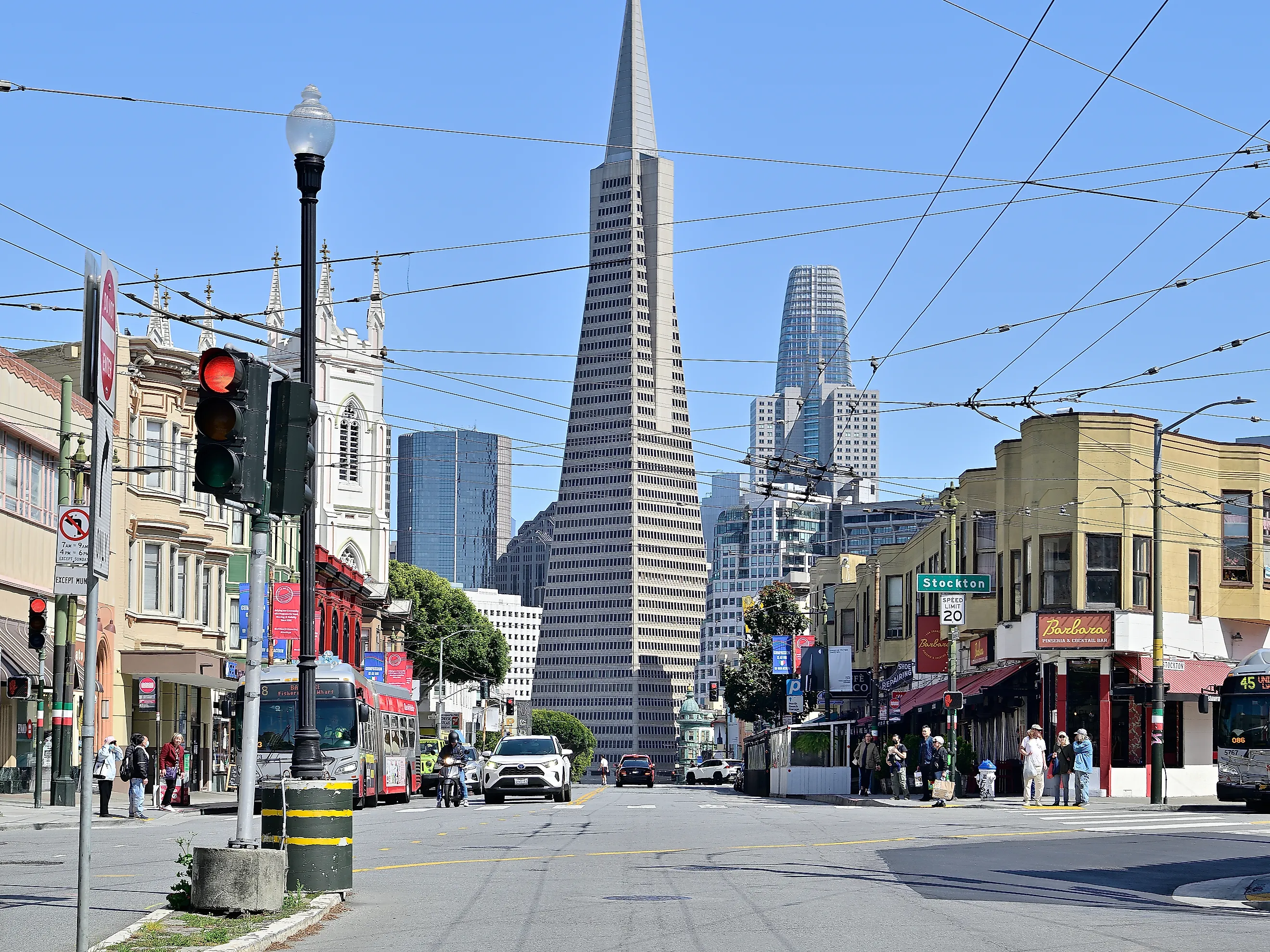 Transamerica Pyramid from Stockton Street in San Francisco California. Editorial credit: JChangCC / Shutterstock.com