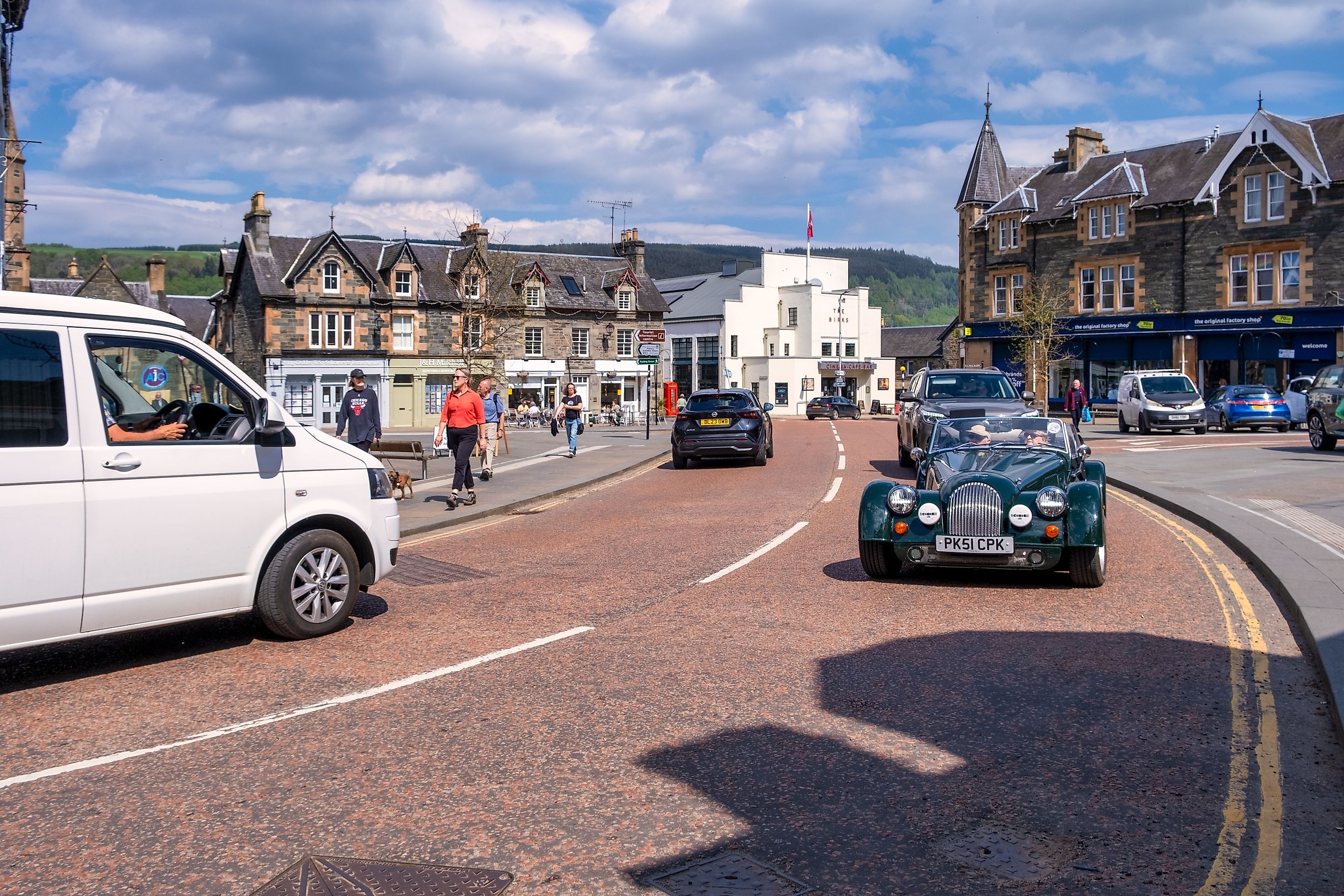 Aberfeldy, Perthshire Scotland. Editorial credit: Elizabeth O'Sullivan / Shutterstock.com