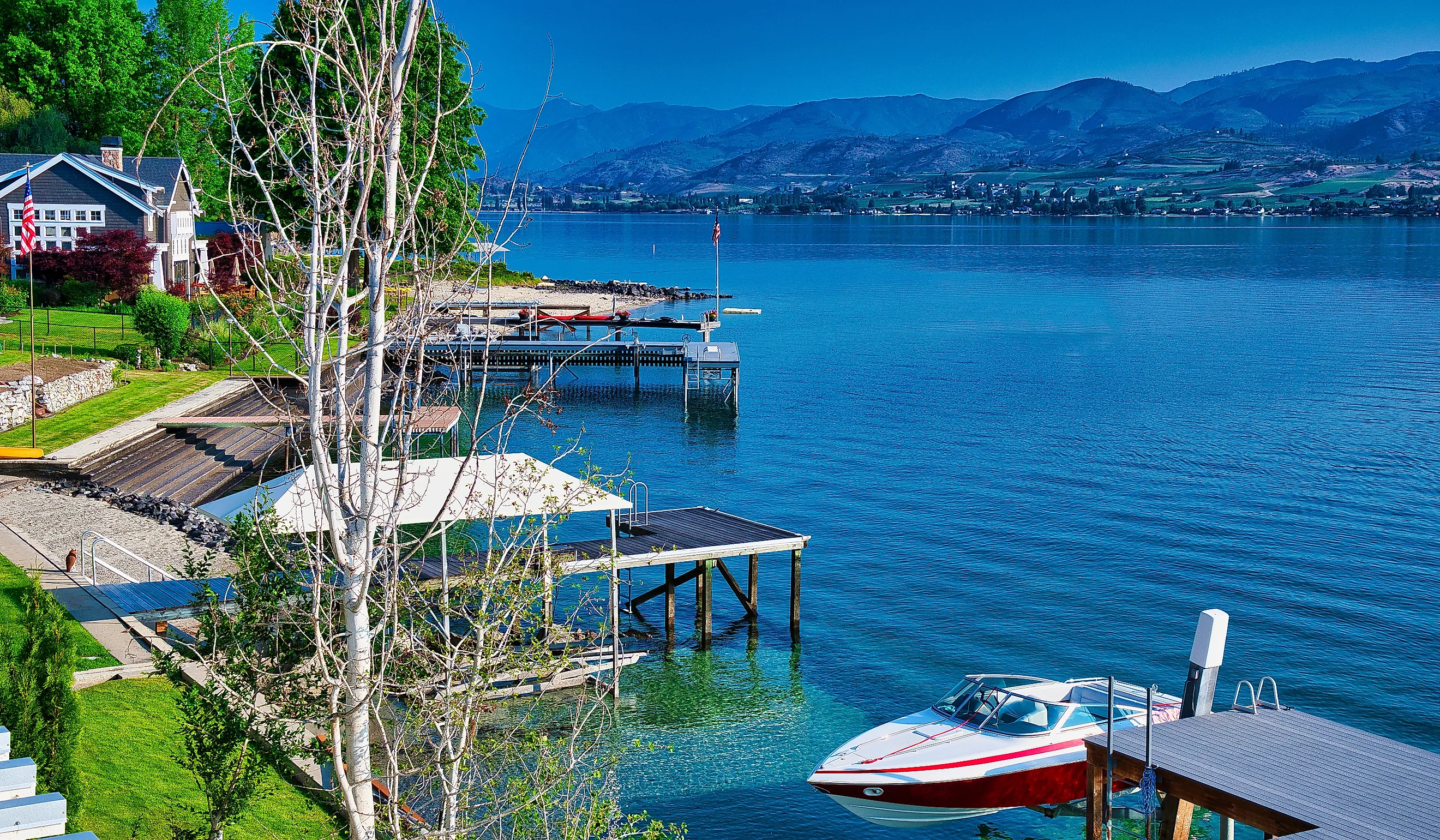 Lake Chelan stretching northwest into the Cascades from the town of Chelan, Washington.