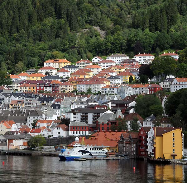 hillside house, bergen norway