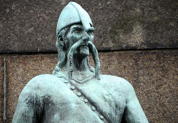 viking statue bergen norway