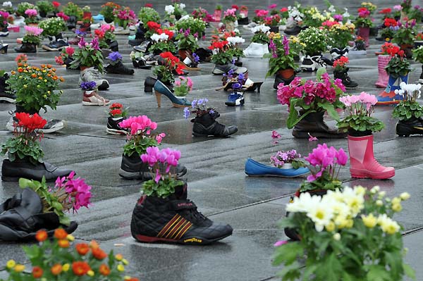 shoe memorial bergen norway