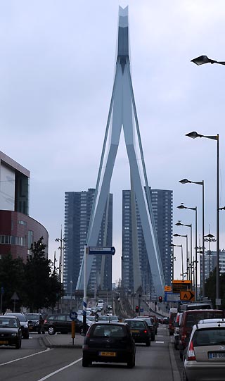erasmus bridge rotterdam