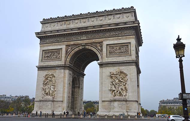 arc de triomphe paris