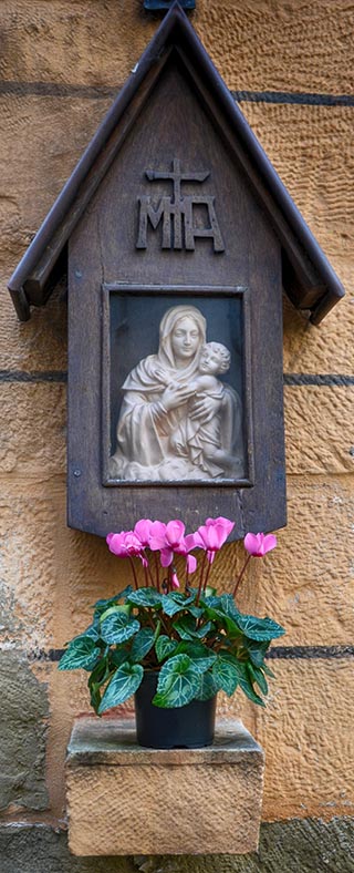 madonna trier