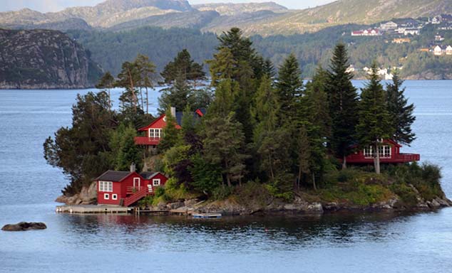 bergen harbor buildings