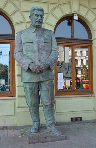 joseph stalin statue bratislava