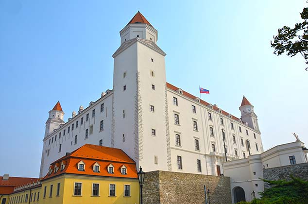 BRATISLAVA CASTLE