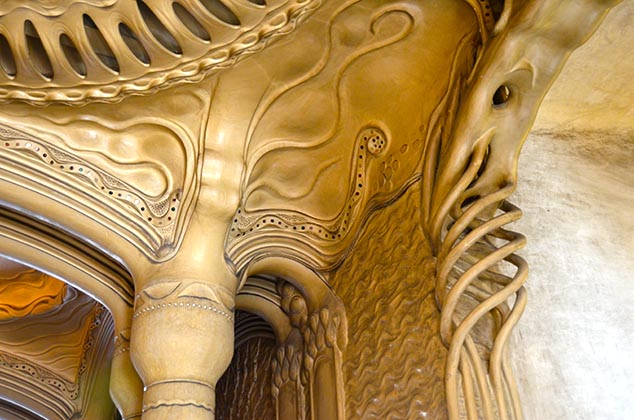 gaudi style barcelona