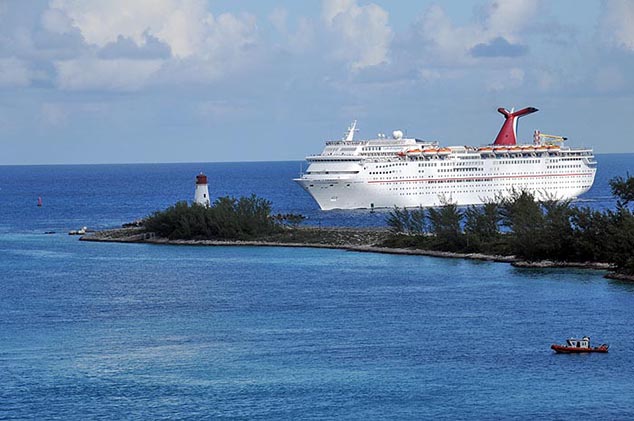 cruise ship arrival bahamas