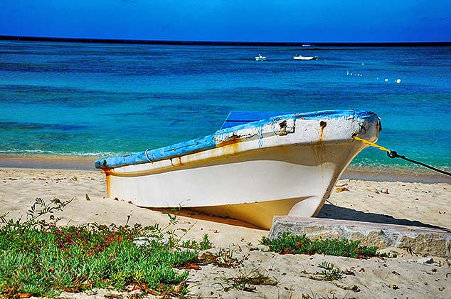 small boat grand turk