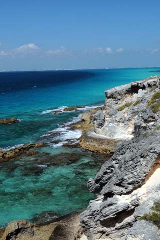 isla mujeres coastal view