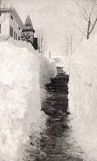 snowfall, alaska