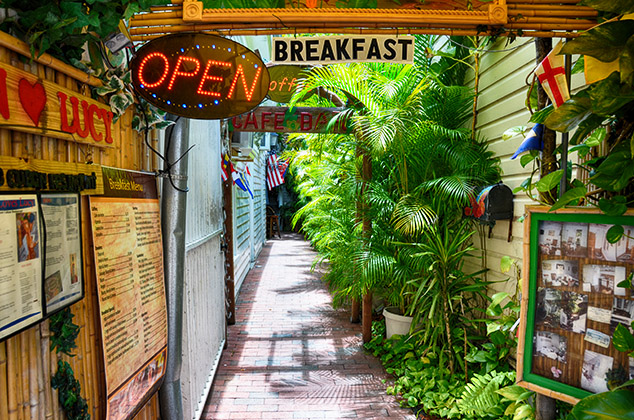 restaurant path
