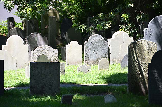 salem gravestones