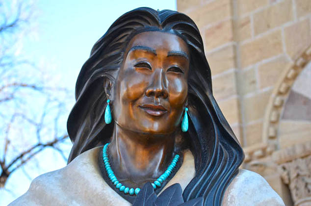 church statue santa fe