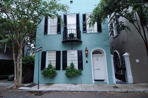 charleston charm