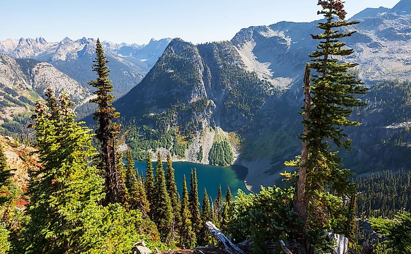 Beautiful mountain peak in North Cascade Range, Washington.