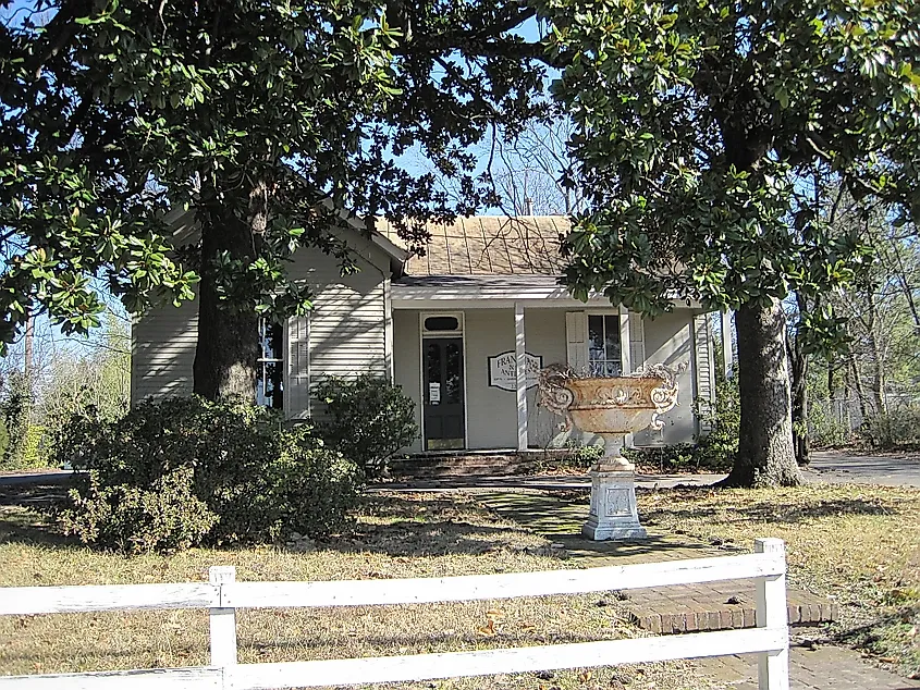 The historic downtown of Germantown, Tennessee.
