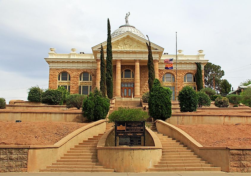 Front entrance of the Santa Cruz County Historic 1904 Courthouse in Nogales, Arizona, USA.