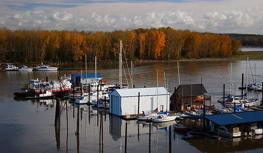 St. Helens Marina, St. Helens, Oregon.
